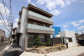 シャーメゾン白鷺の外観