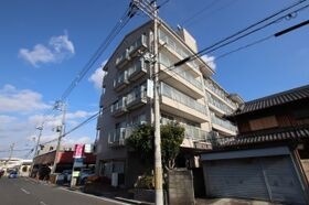 ジョイフル昭栄の外観