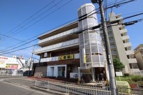 春木マンションの外観