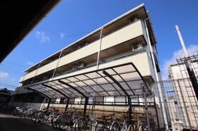ベルメゾン一須賀Ⅰ号館の外観
