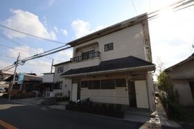 片蔵サンハイツの外観