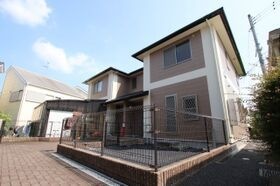 リビングタウン狭山池H棟の外観