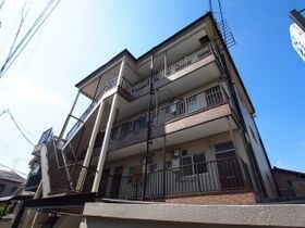 狭山桜台マンションの外観