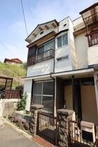 半田5丁目貸家の外観