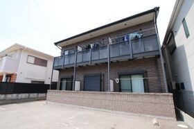 アンプルールクラージュCUREの外観
