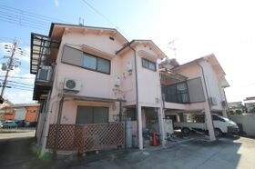 ベルメゾン一須賀Ⅲ号館の外観