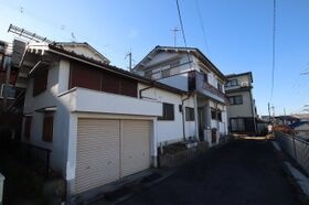河内長野市松ケ丘中町戸建の外観