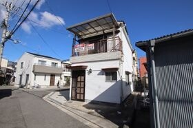 堺市中区八田北町貸家の外観