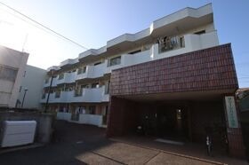 グリーンハイツ須賀の外観