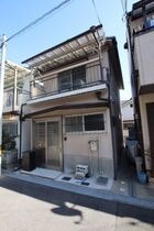Little houseの外観