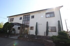 青葉丘マンションの外観