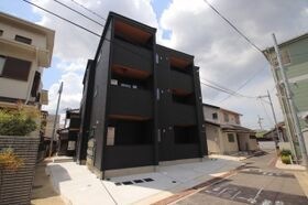 MAISONLUNAの外観