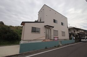 河内長野市緑ケ丘南町戸建の外観