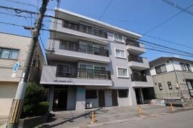 サンセルジュ深井の外観