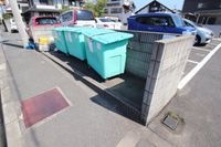 敷地内ゴミ捨場