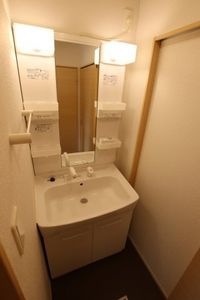 独立洗面台