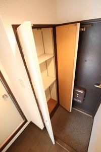 シューズボックス