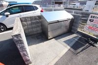 敷地内ゴミ置き場