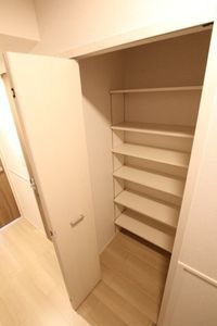 シューズボックス