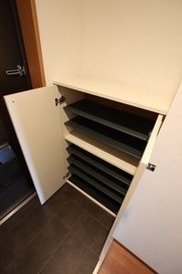 シューズボックス