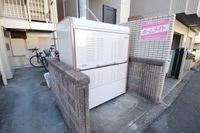 敷地内ゴミ捨場
