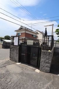 敷地内ゴミ置き場