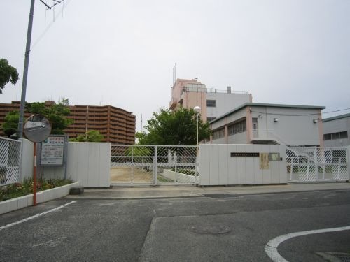 大阪狭山市立第三中学校