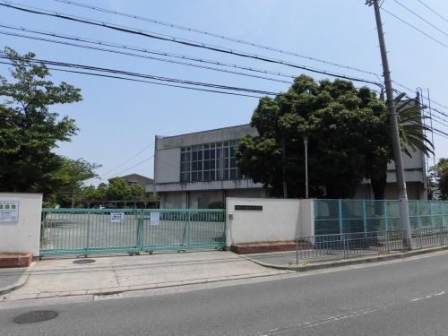 深井中学校