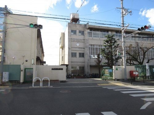 堺市立登美丘西小学校