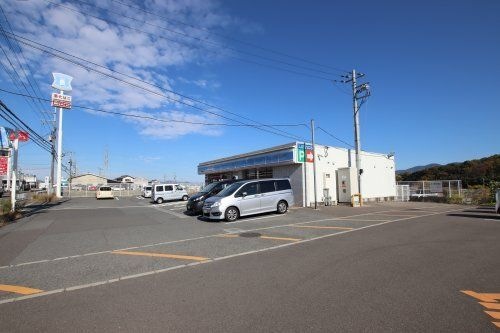 ローソン 富田林錦織東店