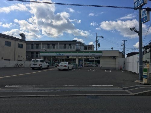 ファミリーマート堺中茶屋北店
