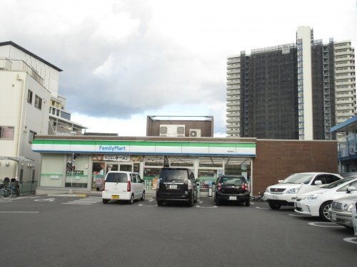 写真：ファミリーマート堺西野店