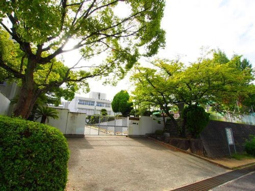 大阪狭山市立南中学校