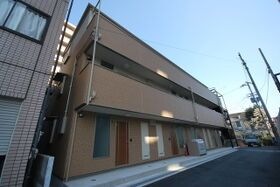 シャンテー宮之阪の外観