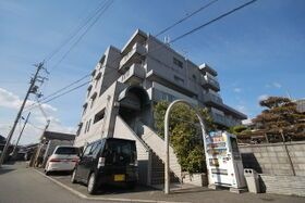 コンフォート長尾の外観