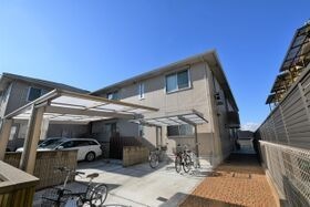 スカイヒル枚方B棟の外観