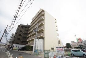 ルミエール交野の外観