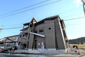 シャンテー長尾の外観