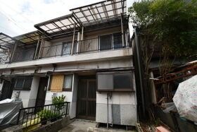 倉治3丁目連棟貸家の外観