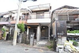 野村中町貸家の外観