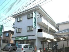 私部金森マンションの外観