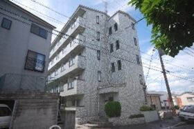 コレクション津田の外観