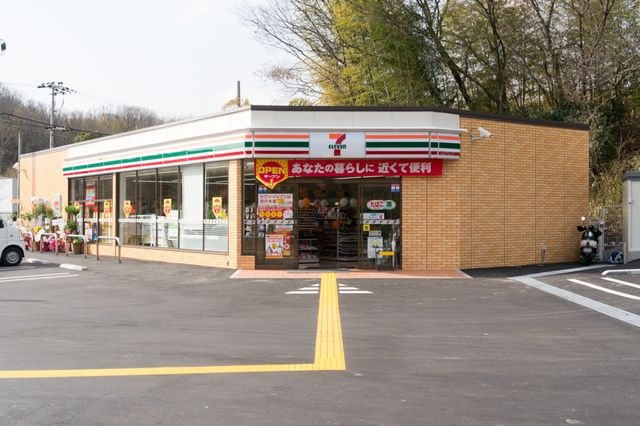 セブンイレブン枚方村野西町店