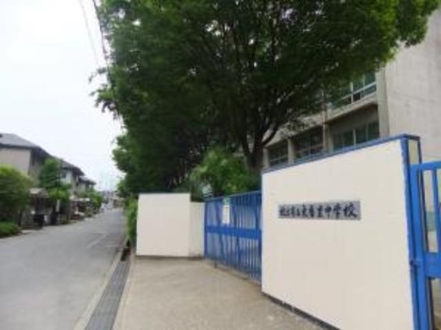 枚方市立東香里中学校