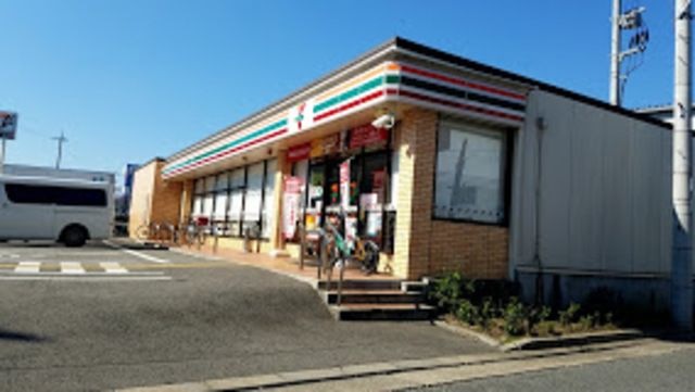 セブンイレブン枚方出屋敷西町店