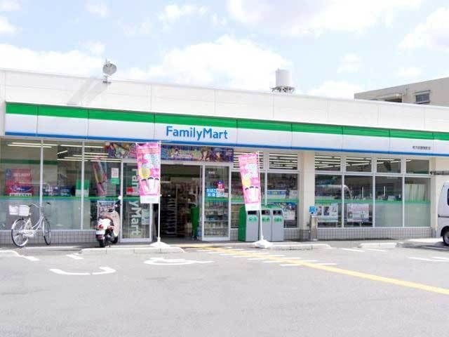 ファミリーマート枚方招提南町店