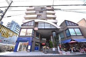 長楽ビルの外観