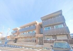 シャーメゾン高倉の外観