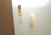 インターホン