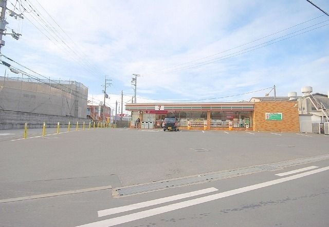 セブンイレブン寝屋川点野3丁目店